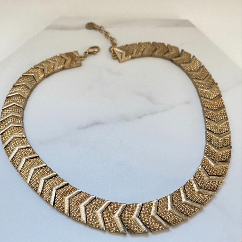 Golden Arrow Choker Necklace